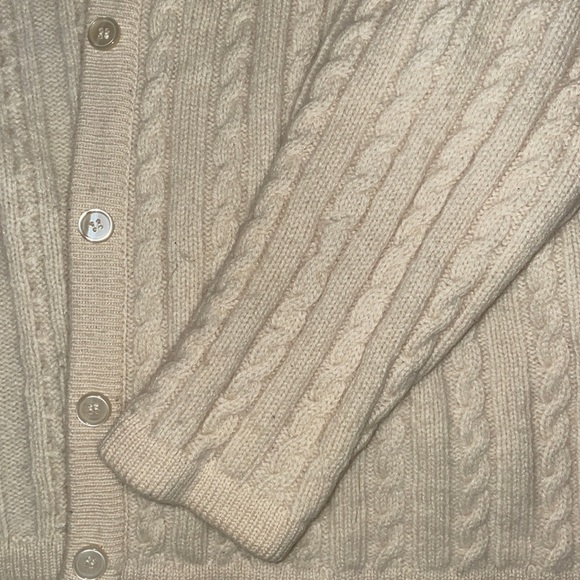 Great quality 100% wool sweater made in Portugal - Picture 2 of 2